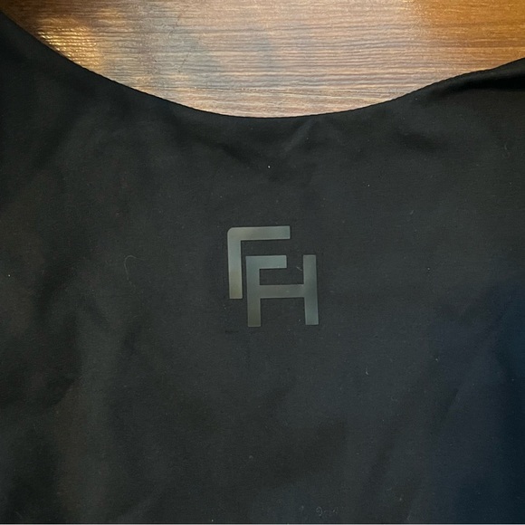 First Health athletic apparel. Enhance Crop Top, brand New Never Used. - Picture 3 of 9